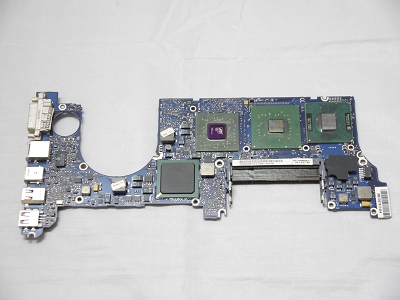 Apple MacBook Pro 15" A1211 2007 2.16 GHz Logic Board 820-2054-B